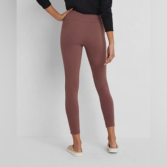 ⭐️Host Pick⭐️ NWOT Stylus 7/8 High Rise Leggings XS - Picture 2 of 8